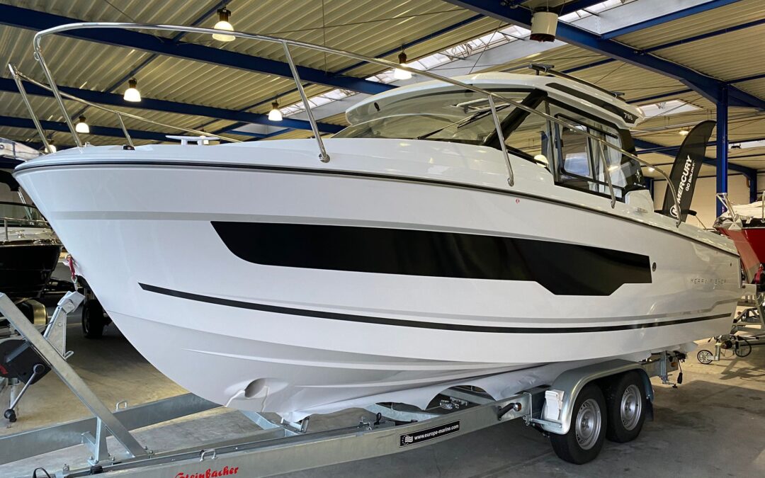 JEANNEAU MERRY FISHER 795 Serie 2 mit Mercury F 250 DS XL V8