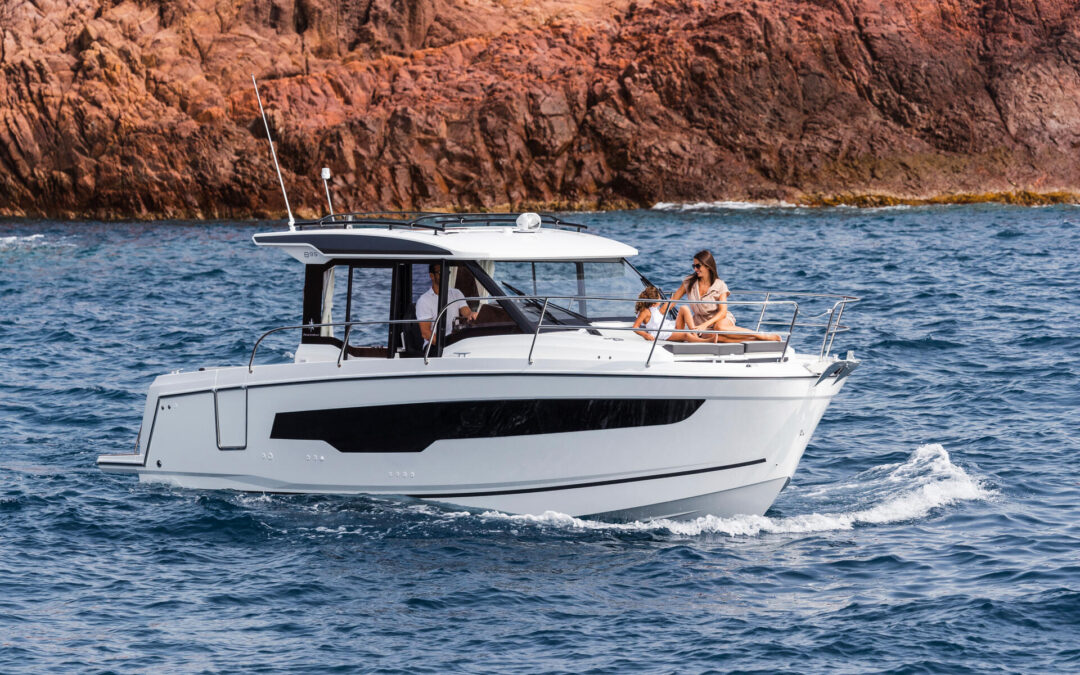 JEANNEAU MERRY FISHER 895 Serie 2